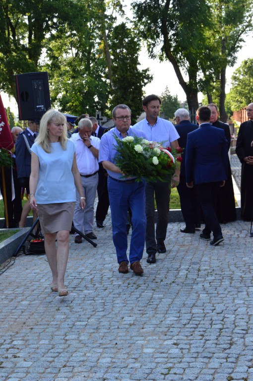 Cześć i chwała bohaterom Powstania Warszawskiego