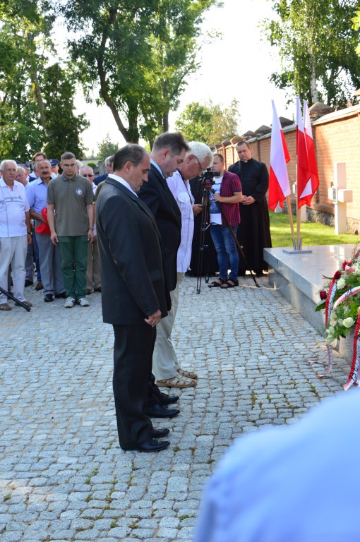 Cześć i chwała bohaterom Powstania Warszawskiego