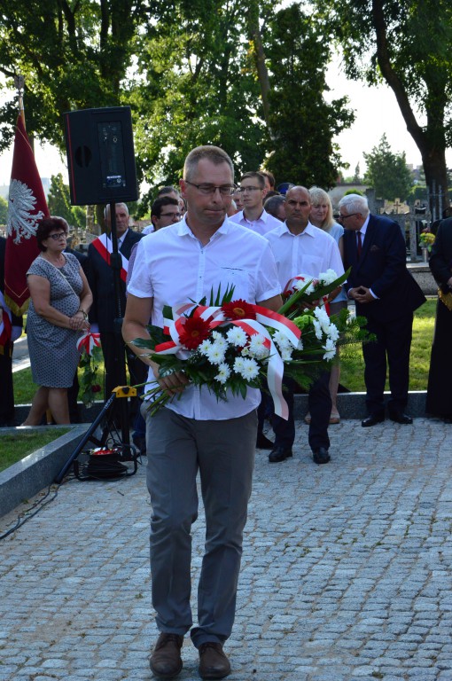 Cześć i chwała bohaterom Powstania Warszawskiego