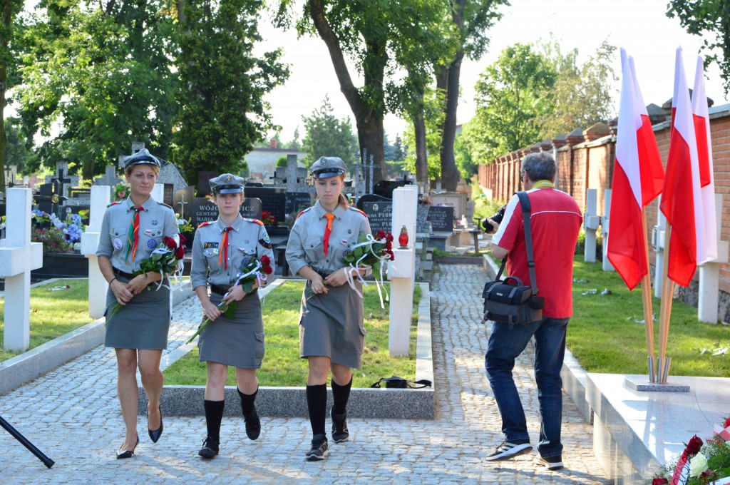 Cześć i chwała bohaterom Powstania Warszawskiego