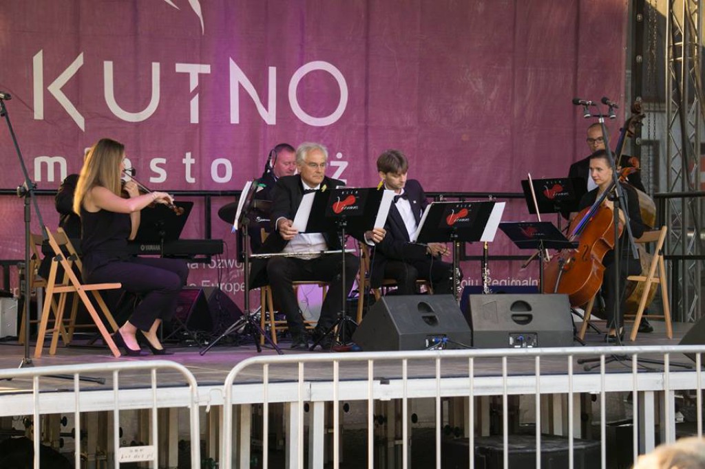 Koncert plenerowy w Kutnie