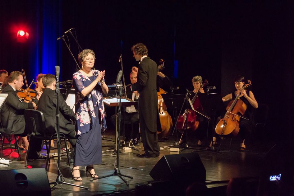 Muzyka bez granic koncert galowy VIII LFM