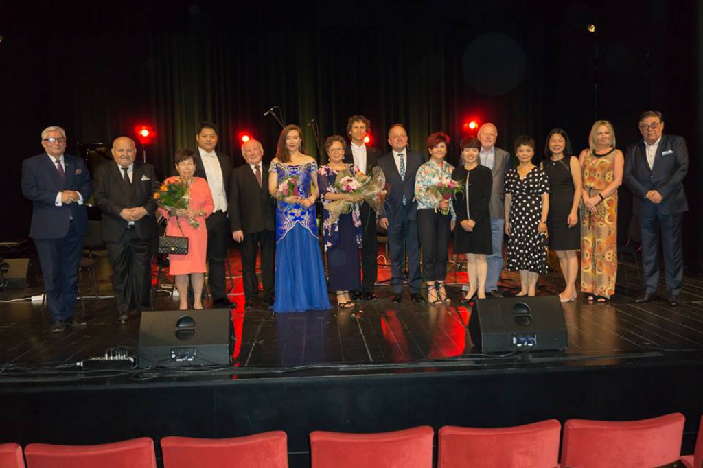 Muzyka bez granic koncert galowy VIII LFM