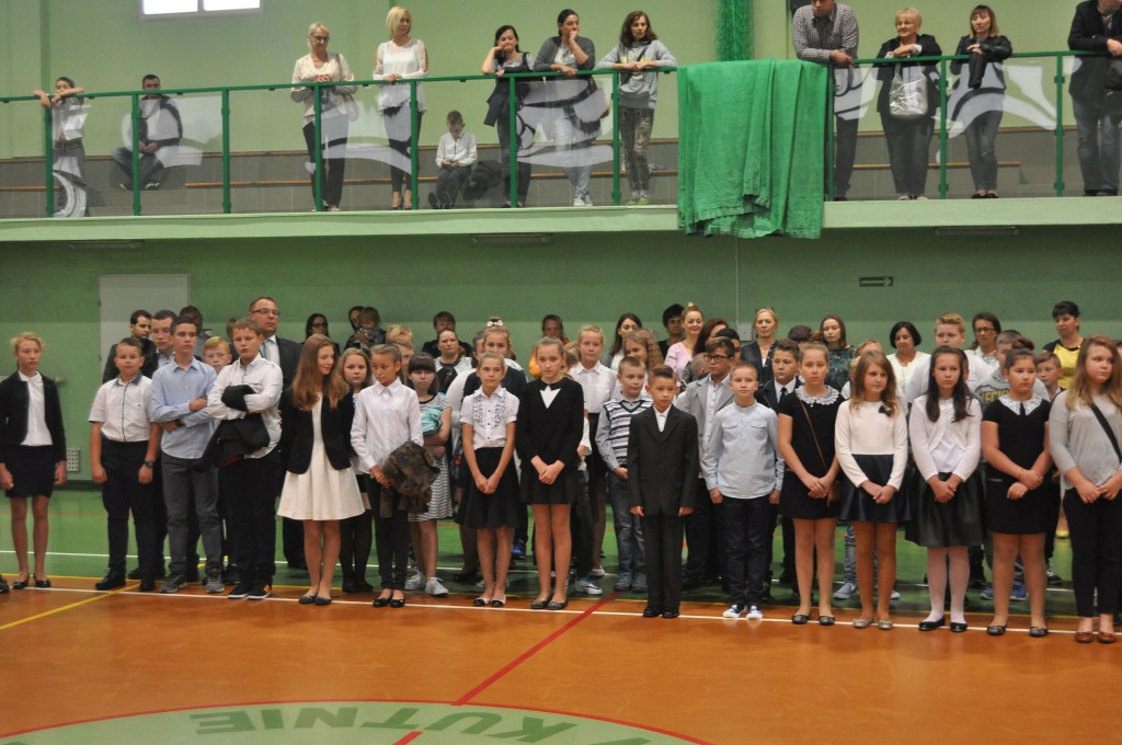 Pierwszy dzwonek w Czwórce