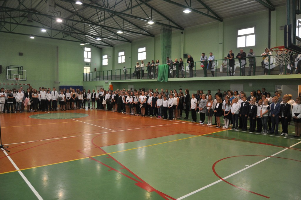 Pierwszy dzwonek w Czwórce