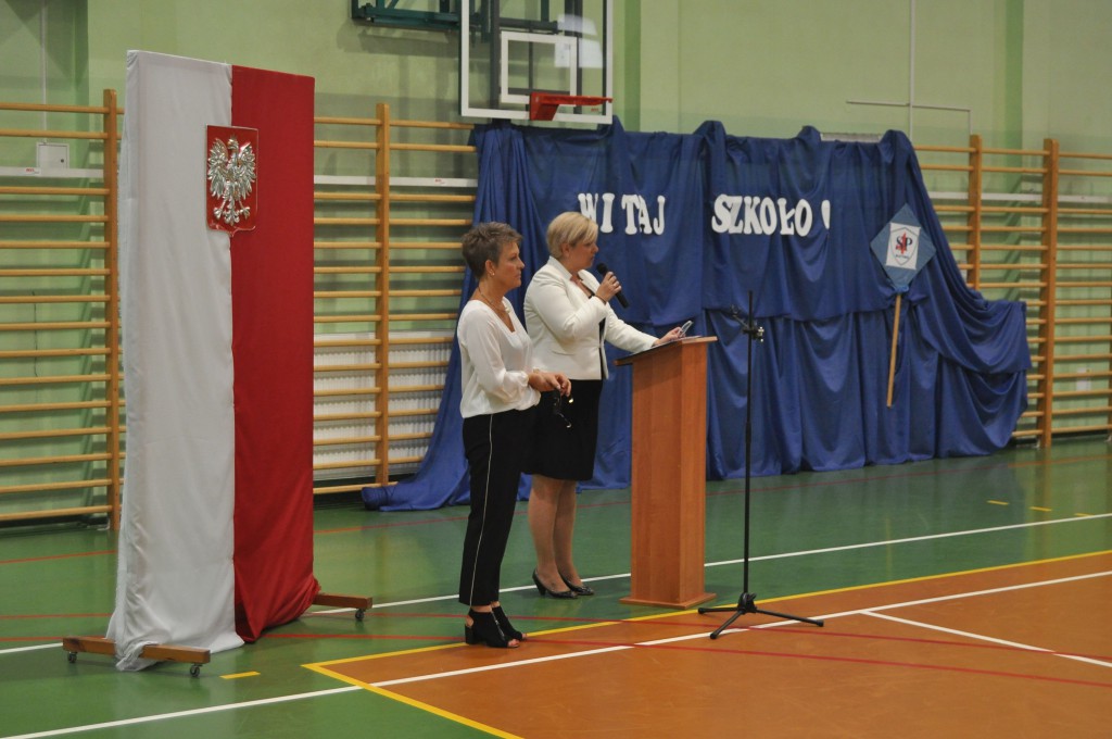 Pierwszy dzwonek w Czwórce