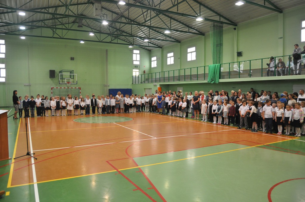 Pierwszy dzwonek w Czwórce