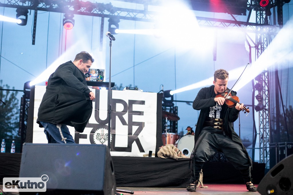 Energetyczny występ Future Folk