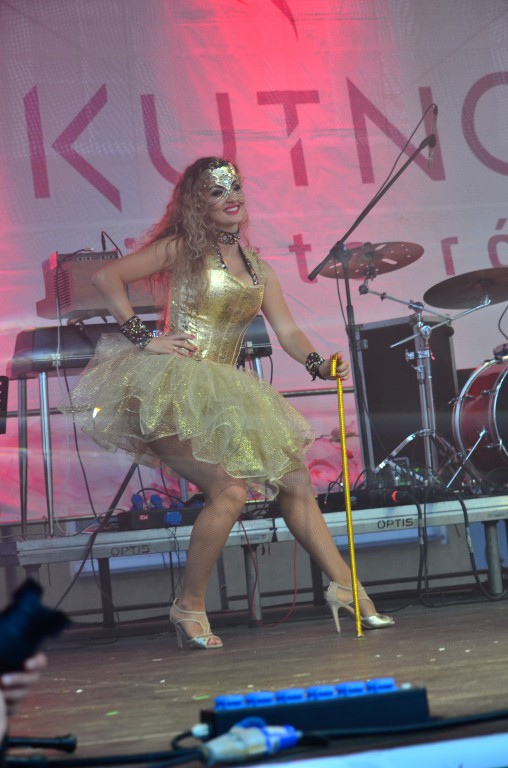 MARAQUJA MUSIC & DANCE SHOW