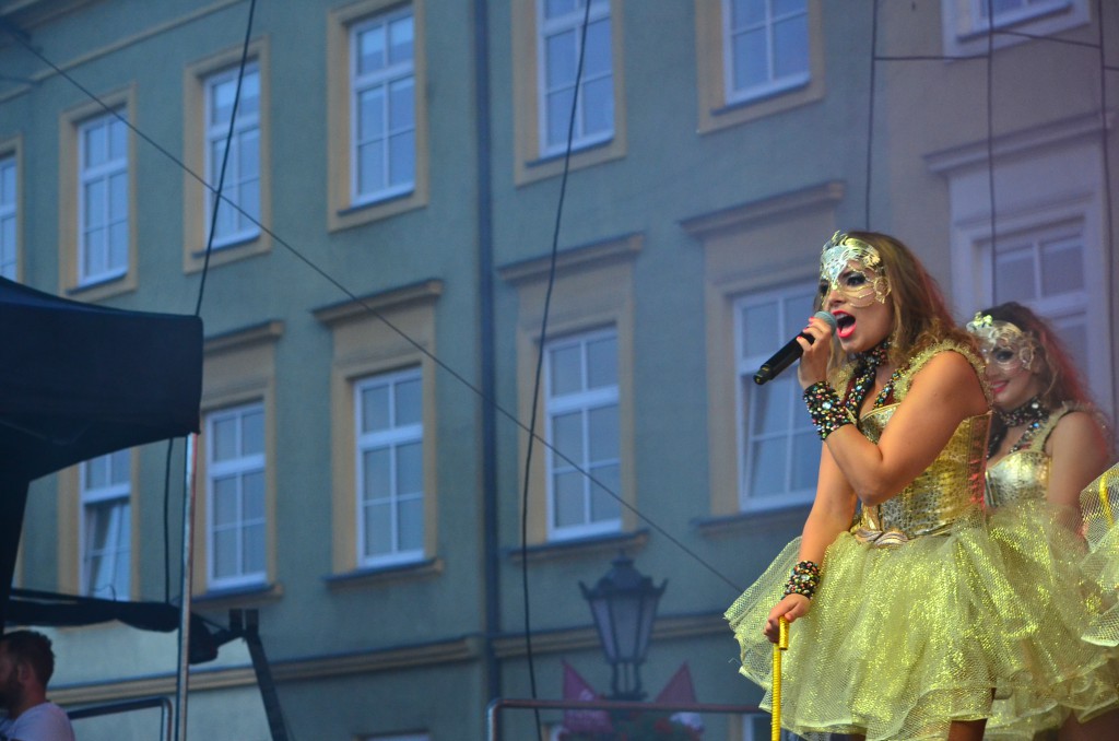 MARAQUJA MUSIC & DANCE SHOW
