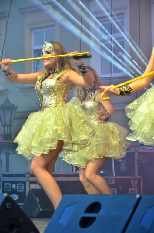MARAQUJA MUSIC & DANCE SHOW