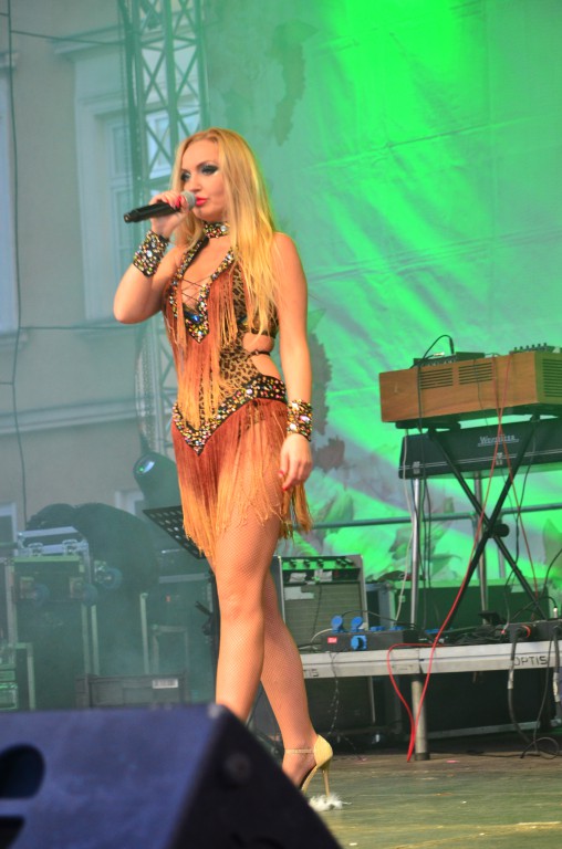 MARAQUJA MUSIC & DANCE SHOW