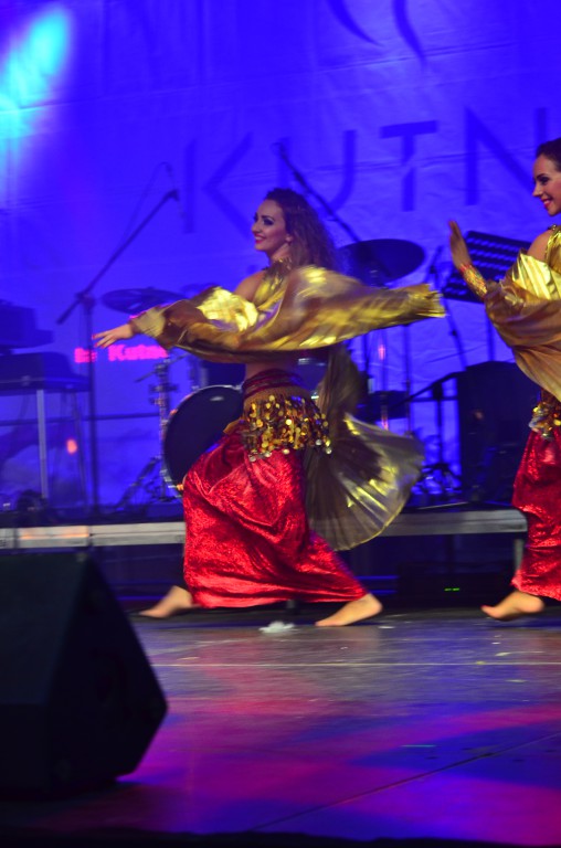 MARAQUJA MUSIC & DANCE SHOW