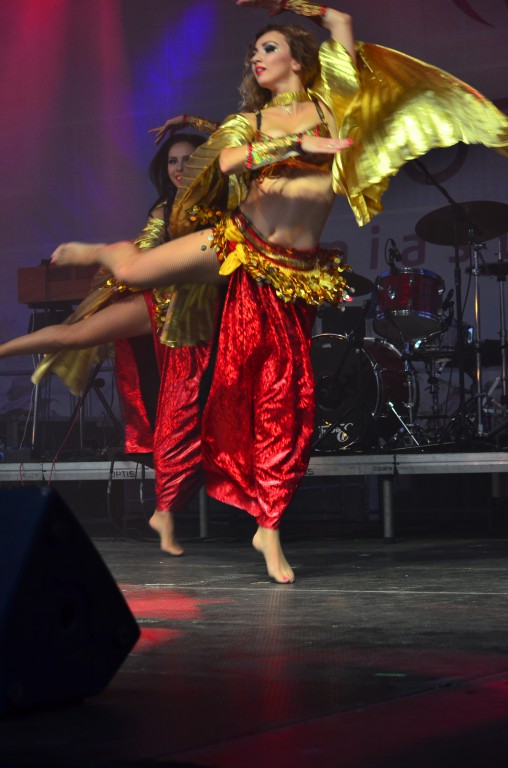 MARAQUJA MUSIC & DANCE SHOW