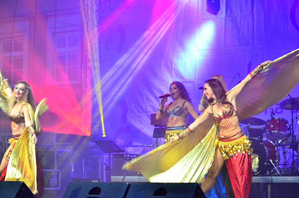 MARAQUJA MUSIC & DANCE SHOW