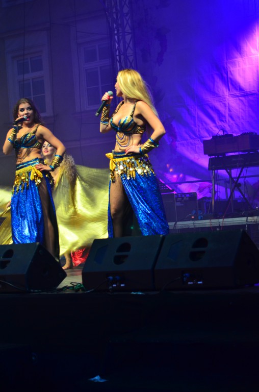 MARAQUJA MUSIC & DANCE SHOW