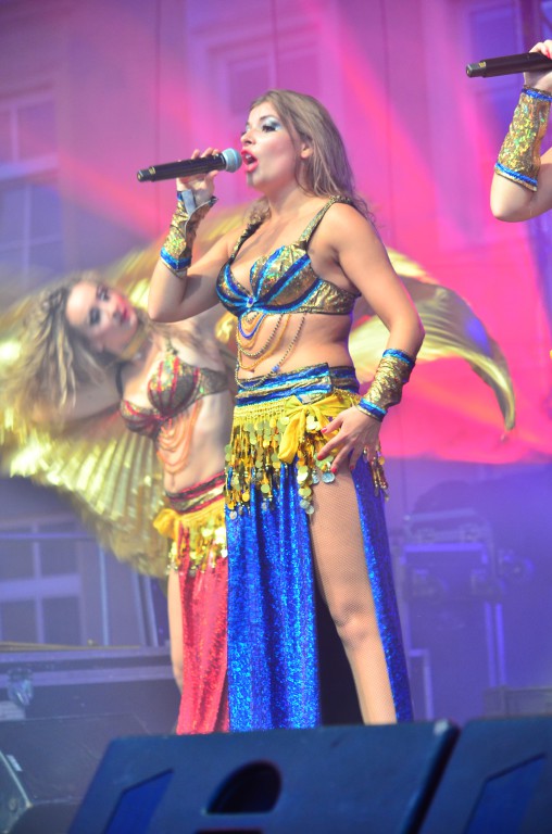MARAQUJA MUSIC & DANCE SHOW