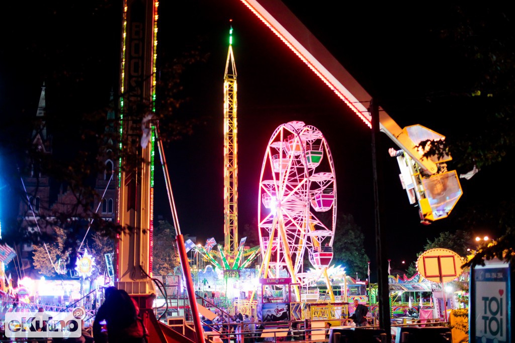 Lunapark by night