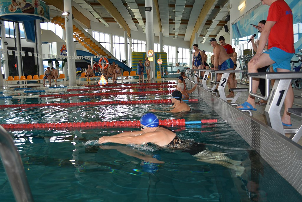 IV zawody pływackie seniorów