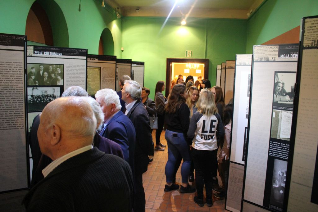 Wernisaż dwóch wystaw w Krośniewicach