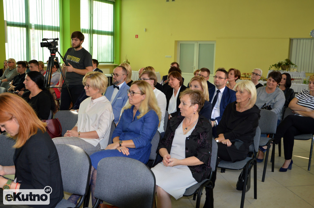 Nagrody starosty dla nauczycieli