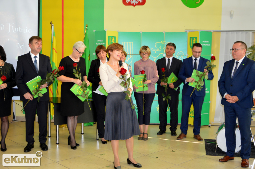 Nagrody starosty dla nauczycieli