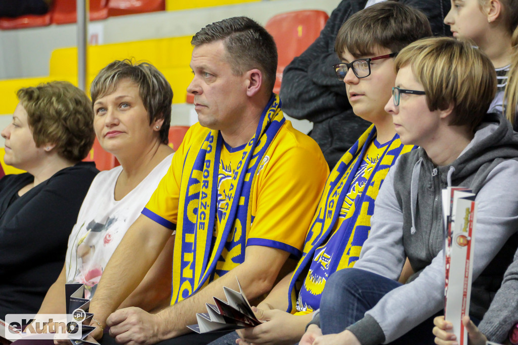 Cztery punkty przewagi gości