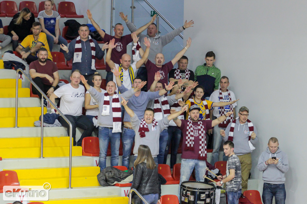 Cztery punkty przewagi gości