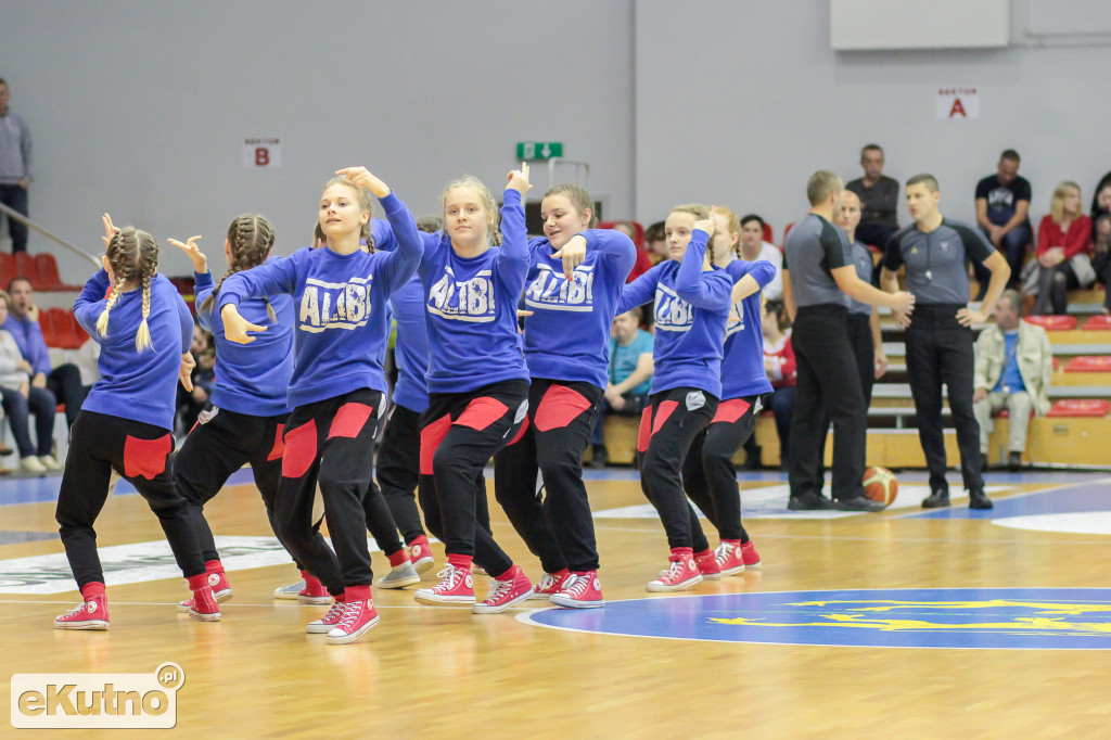 Cztery punkty przewagi gości