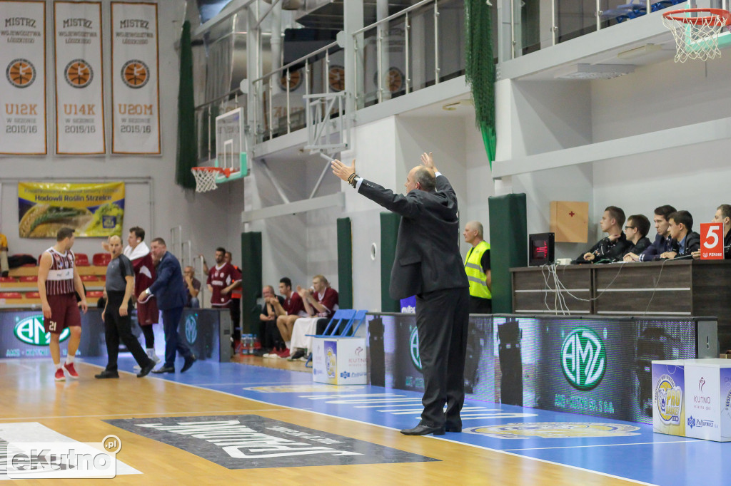 Cztery punkty przewagi gości