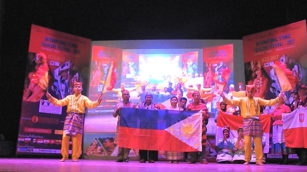 Zespół Pieśni i Tańca w Indiach