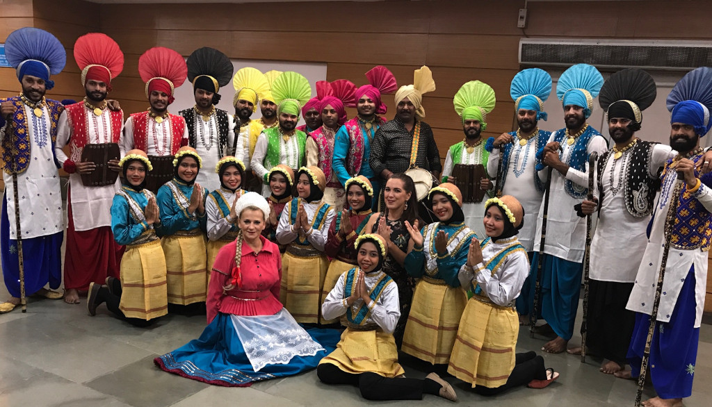 Zespół Pieśni i Tańca w Indiach