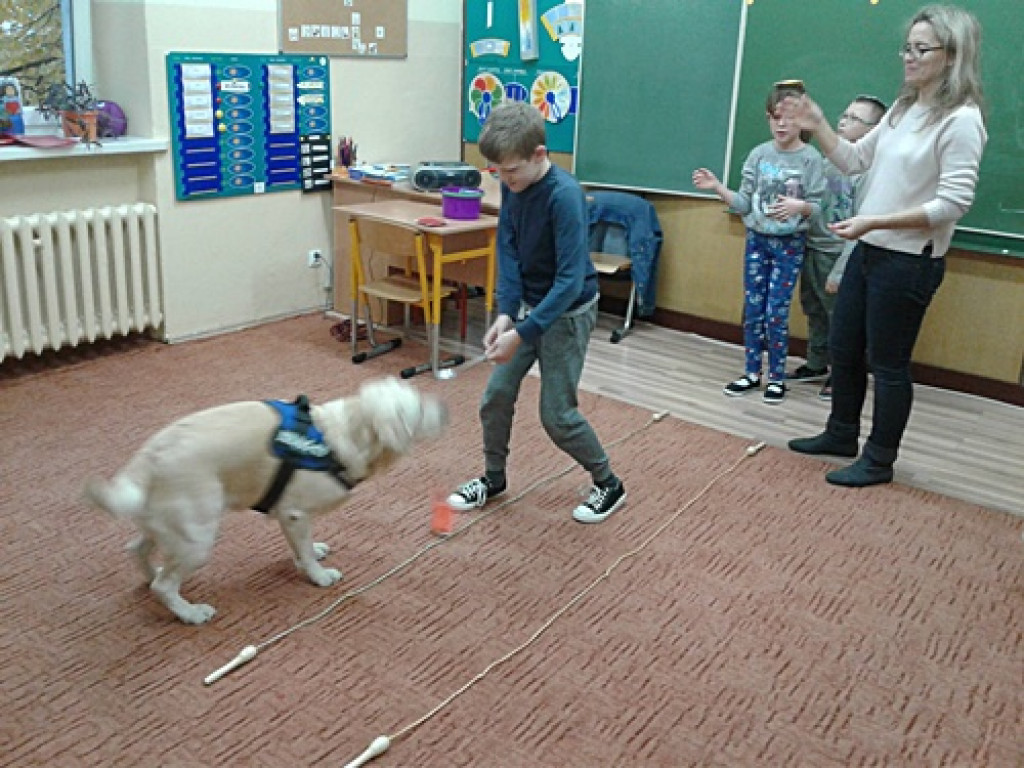 Spotkanie z Polą, psem terapeutą