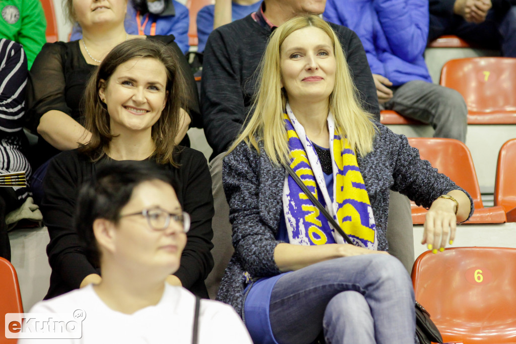 Polfarmex Kutno - Siarka Tarnobrzeg:  82-76.