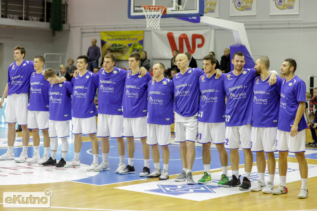 Polfarmex Kutno - Siarka Tarnobrzeg:  82-76.
