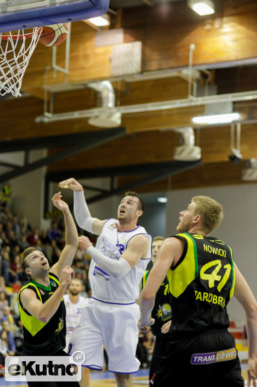 Polfarmex Kutno - Siarka Tarnobrzeg:  82-76.