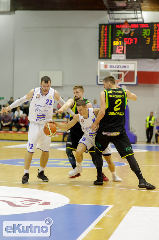 Polfarmex Kutno - Siarka Tarnobrzeg:  82-76.