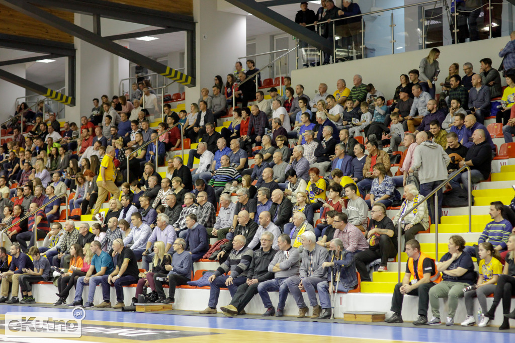 Polfarmex Kutno - Siarka Tarnobrzeg:  82-76.