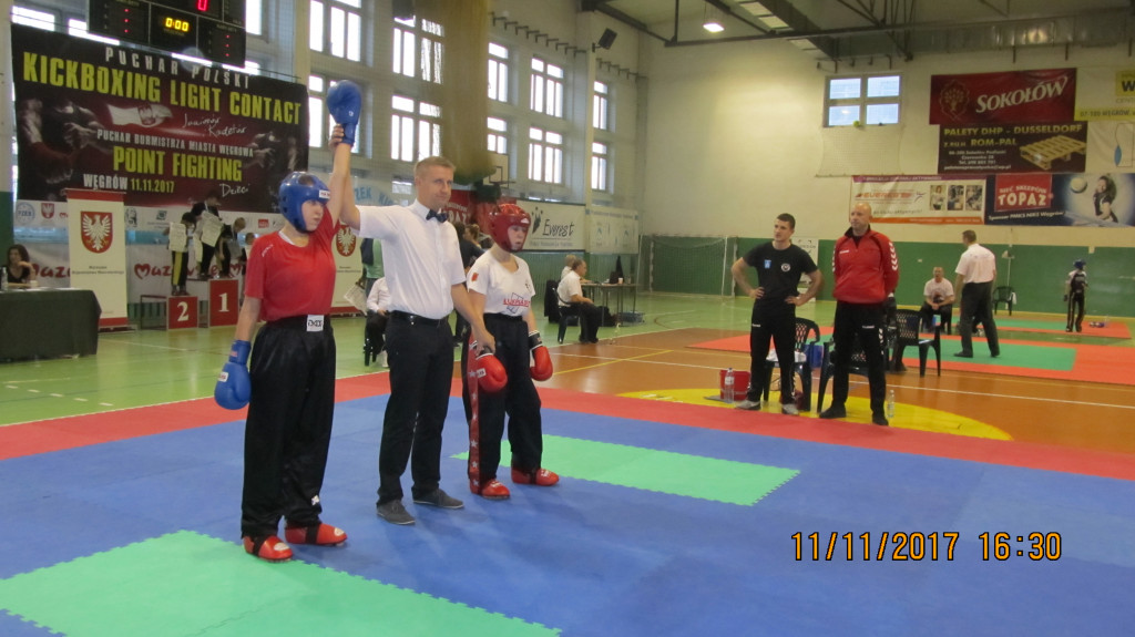 Zawodnicy MDK i Alex Kutno na podium