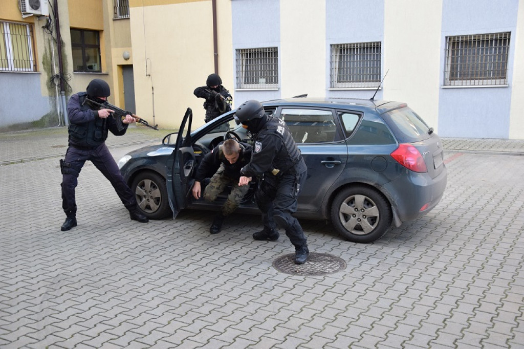 Dni otwarte na komendzie Policji