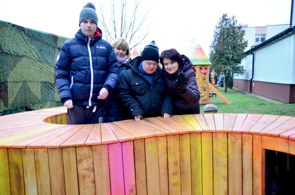 Plac zabaw na Przemysłowej