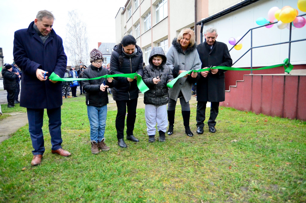 Plac zabaw na Przemysłowej