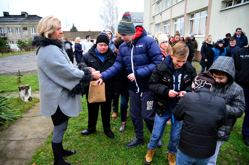 Plac zabaw na Przemysłowej