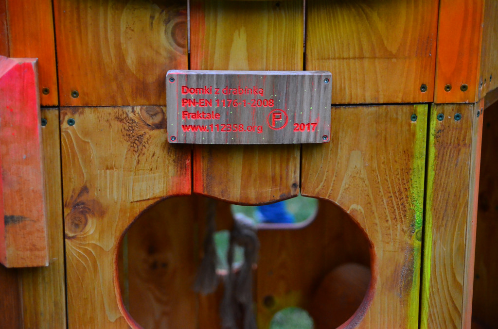 Plac zabaw na Przemysłowej