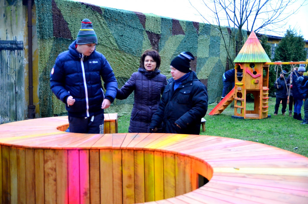 Plac zabaw na Przemysłowej