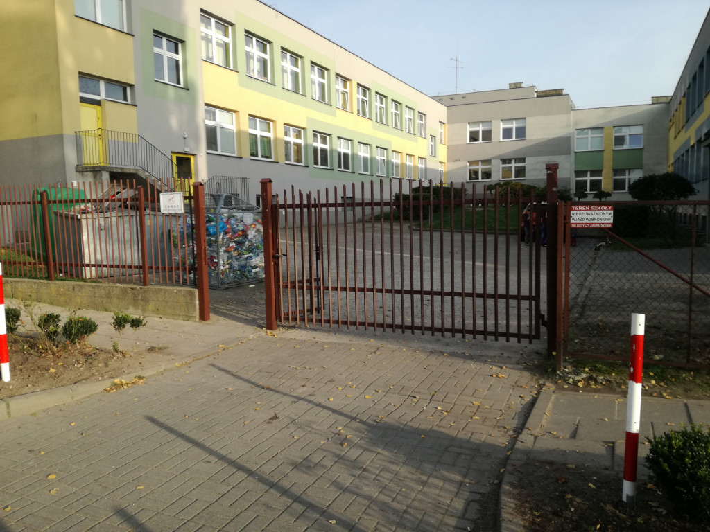 Dodatkowy parking przy Jedynce