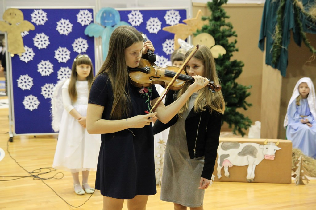Kolędowanie w SP nr 9