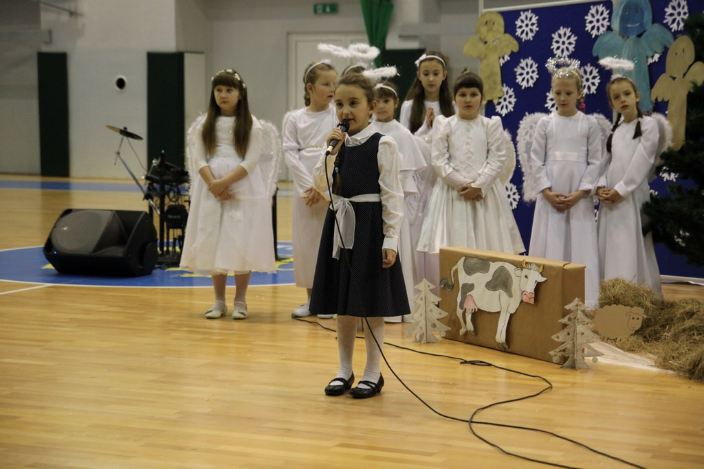 Kolędowanie w SP nr 9