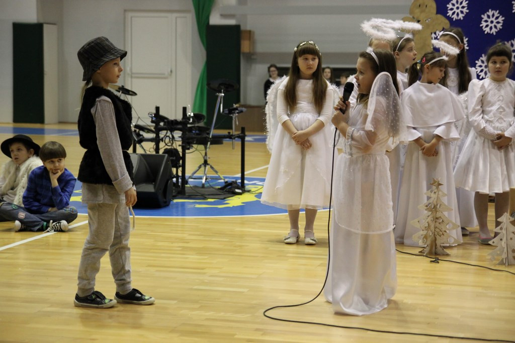 Kolędowanie w SP nr 9