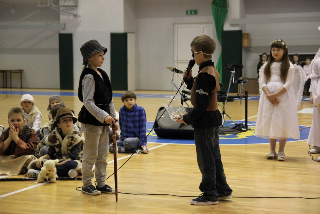 Kolędowanie w SP nr 9